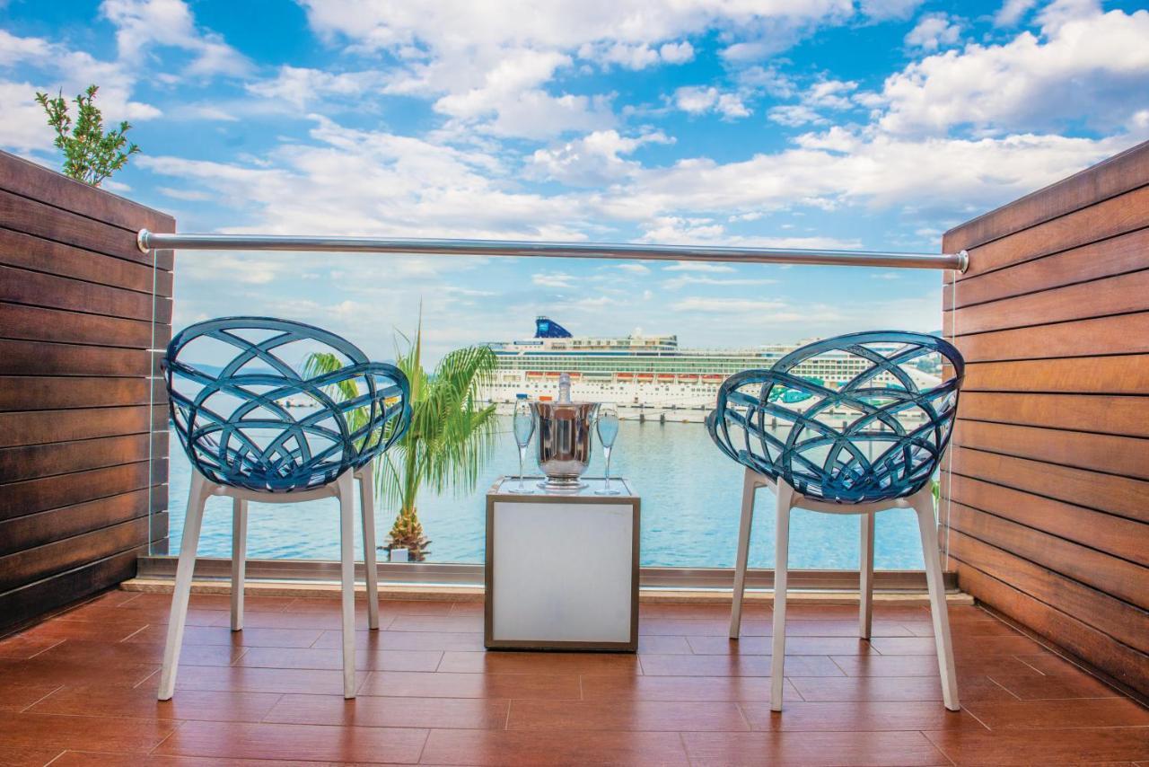 Efe Hotel Κουσάντασι Εξωτερικό φωτογραφία